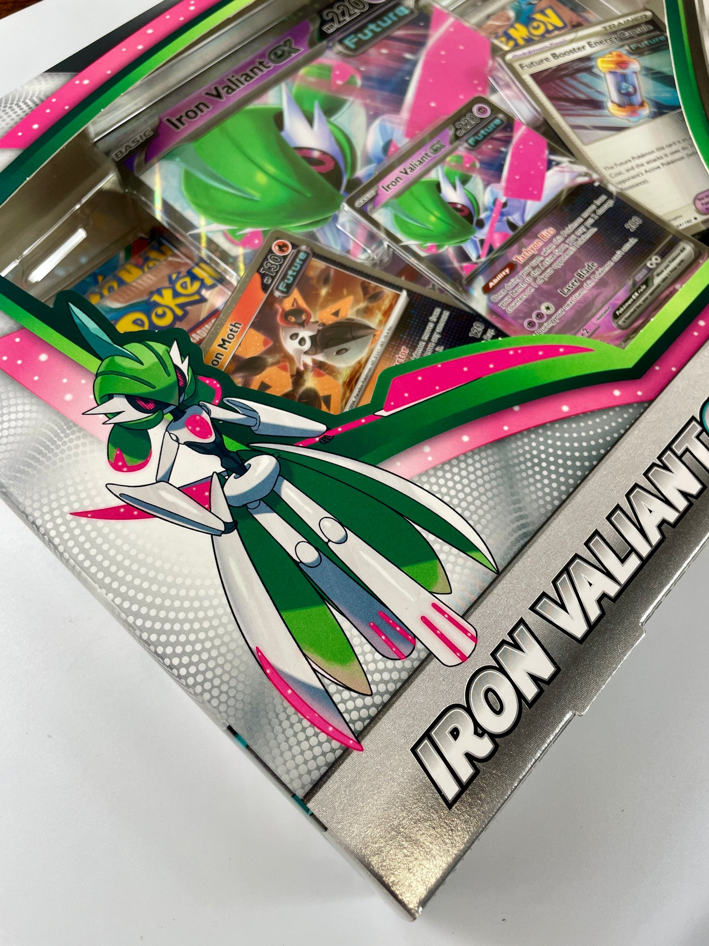 Pokémon TCG: Iron Valiant ex Box