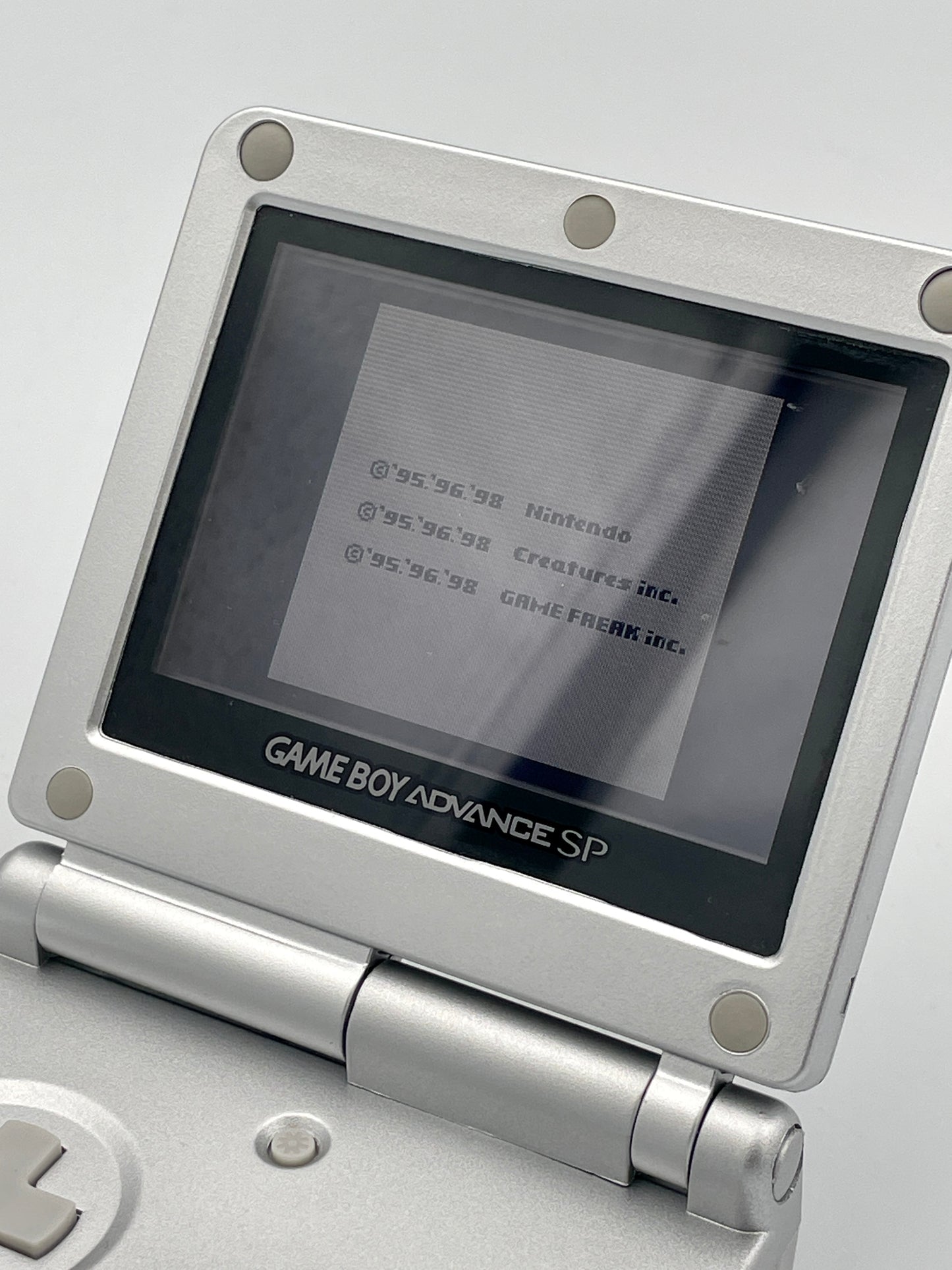 Game Boy Advance SP Cool Silver