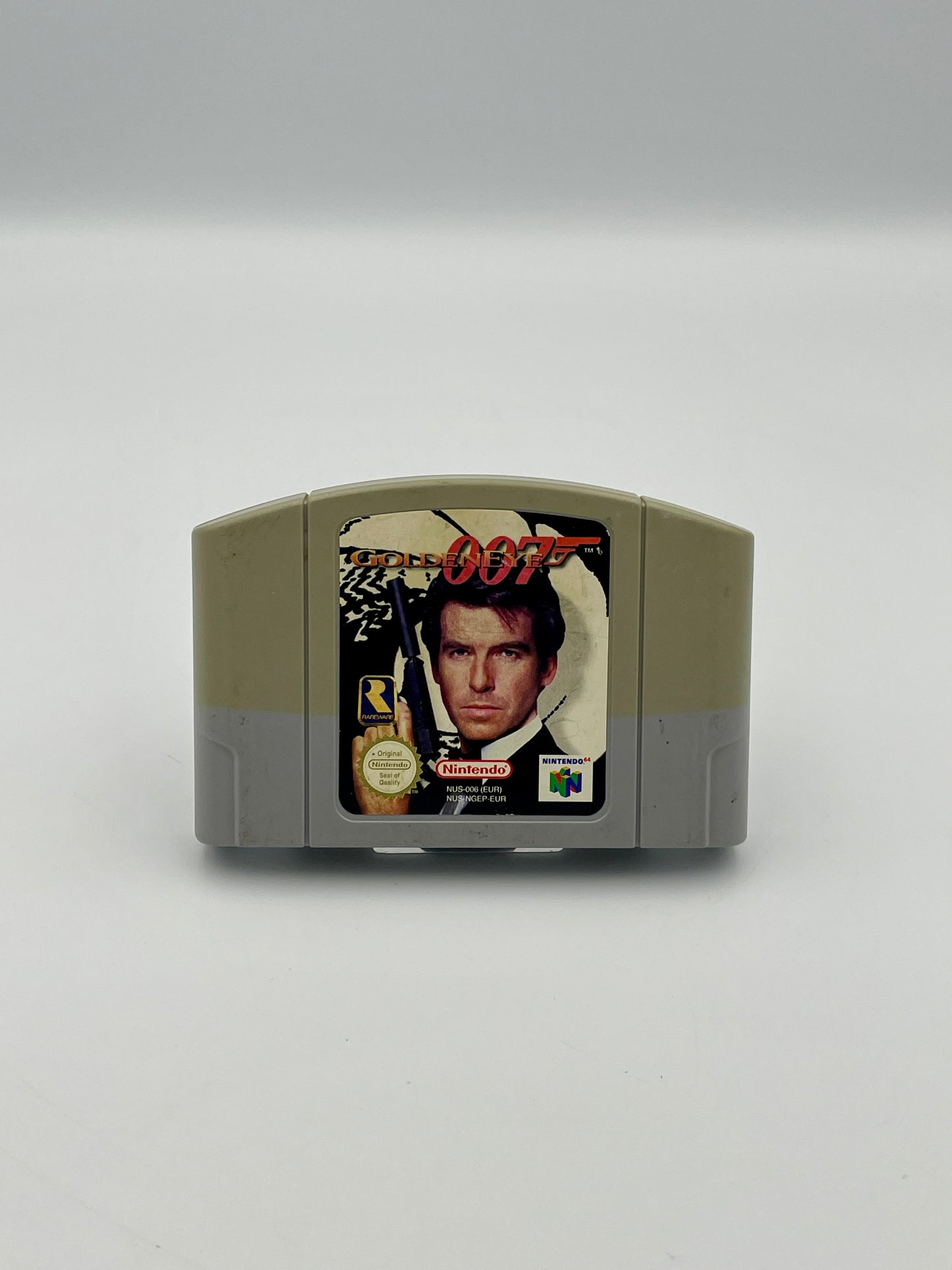 GoldenEye 007 N64