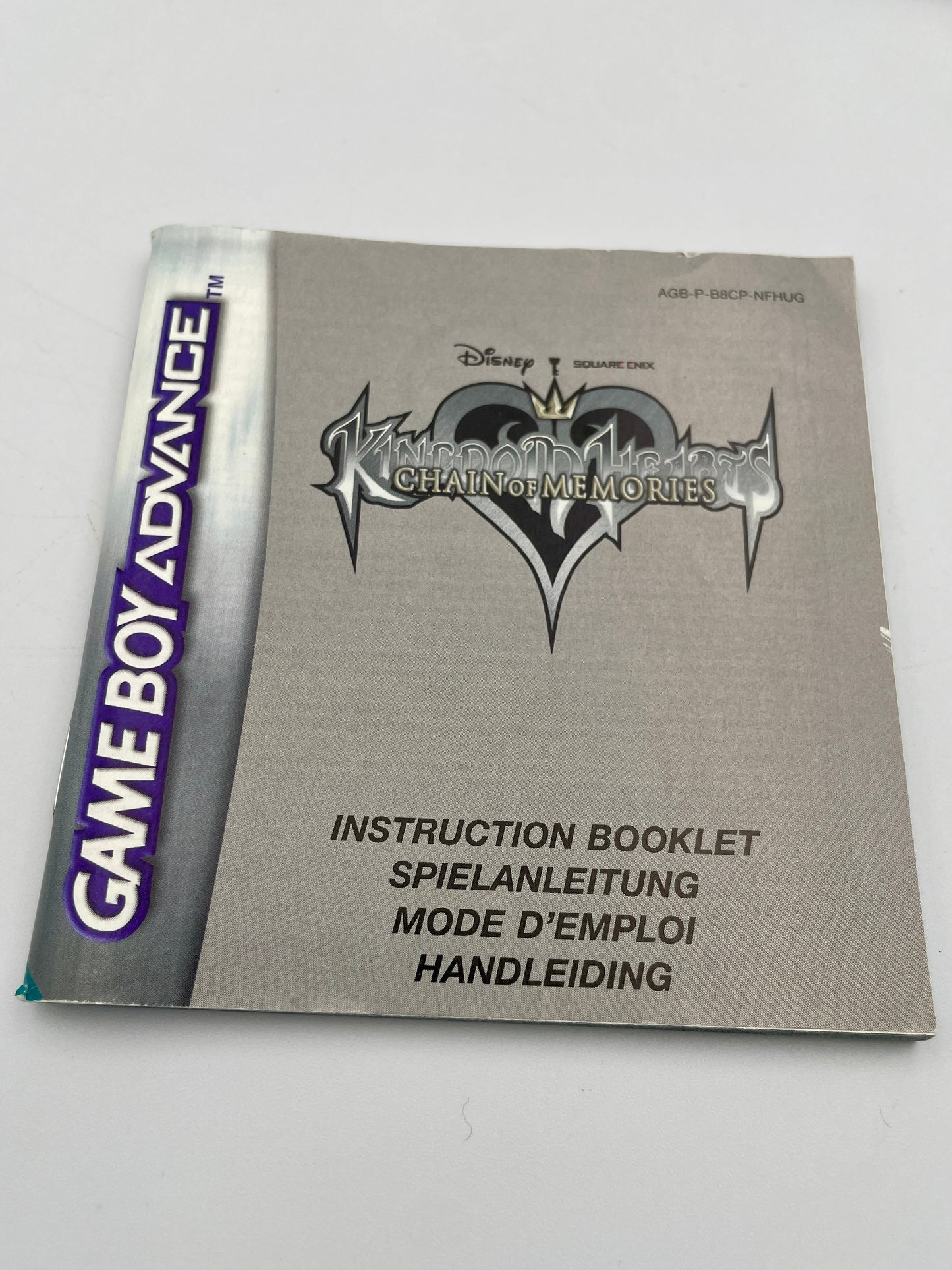 Instruction booklet for 'Kingdom Hearts: Chain of Memories' on Game Boy Advance with Disney logo.