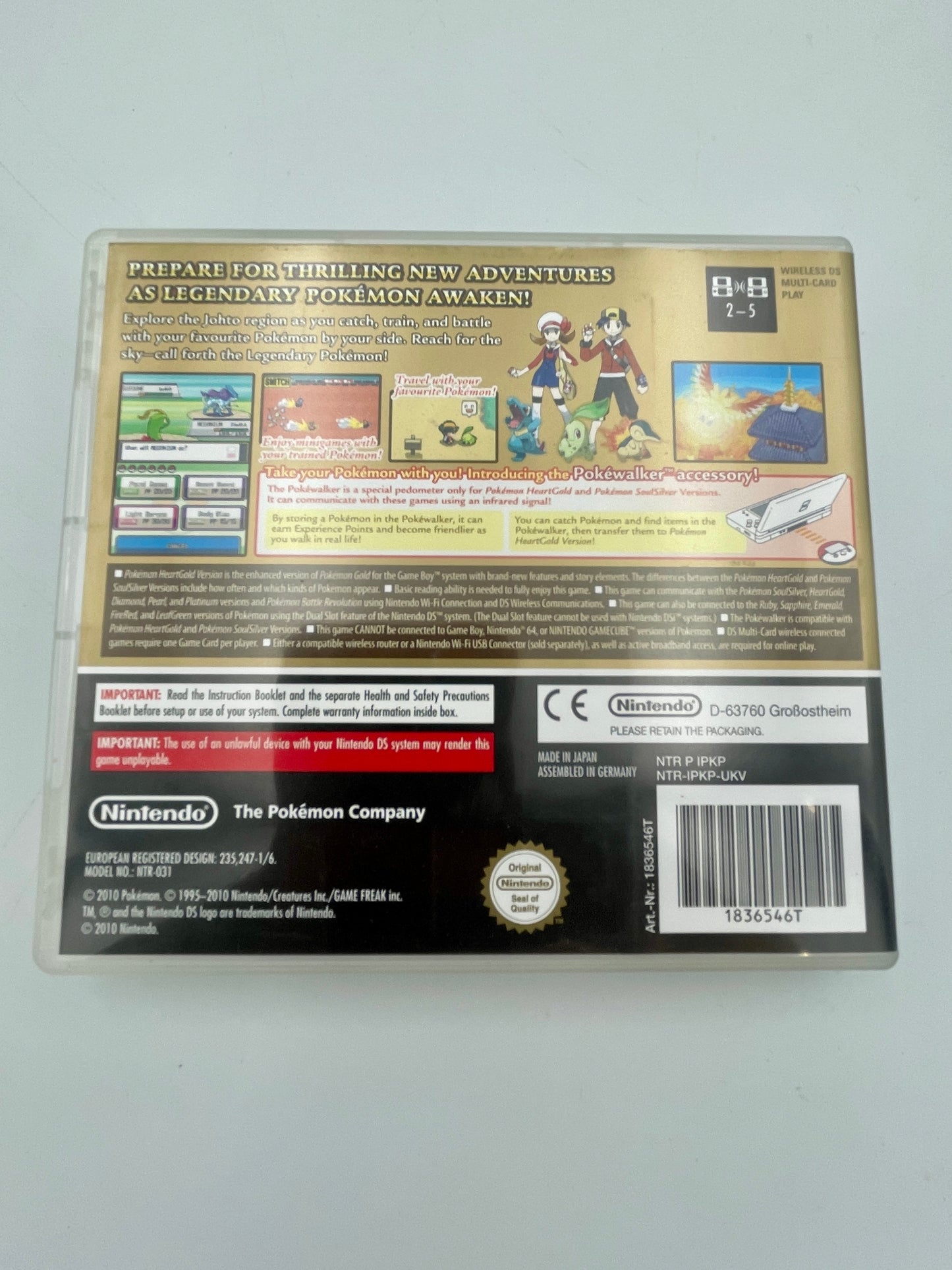 Back cover of a Nintendo game cartridge with branding and text