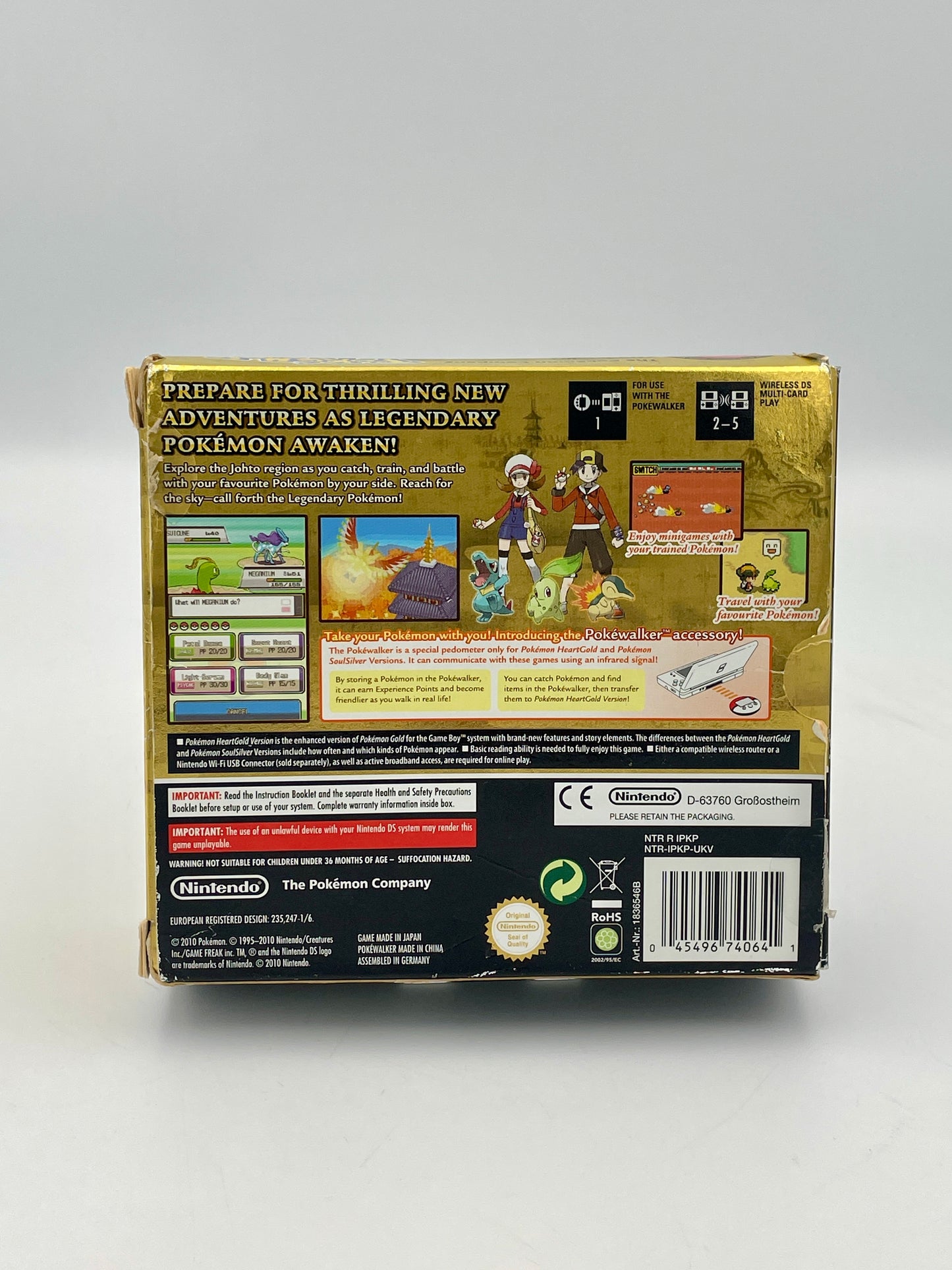 Pokémon game box with character illustrations and text on a white background