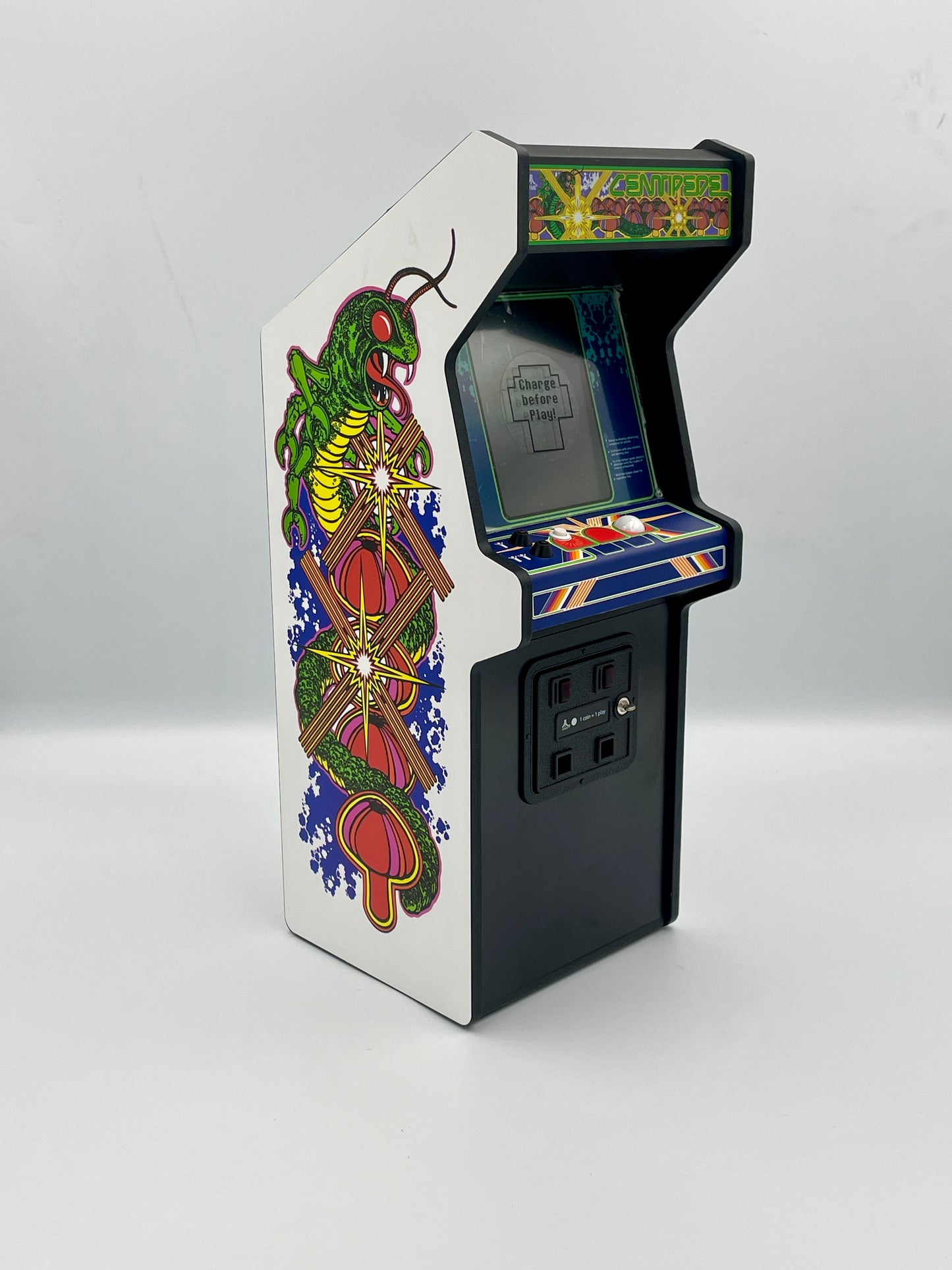 RepliCade Centipede Mini Arcade – 1/6 Scale Collector’s Edition