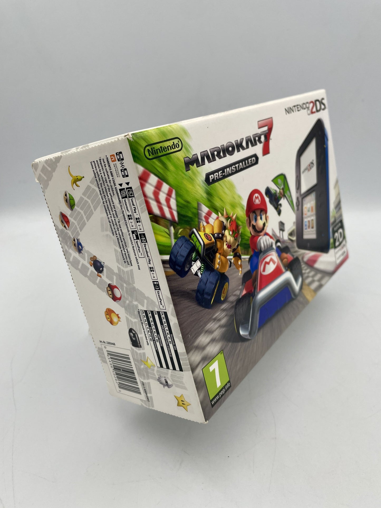 Nintendo 2DS Console Mario Kart 7 Edition Complete in Box – boxed Nintendo 2DS handheld bundle (stylus missing; game may not be pre-installed).