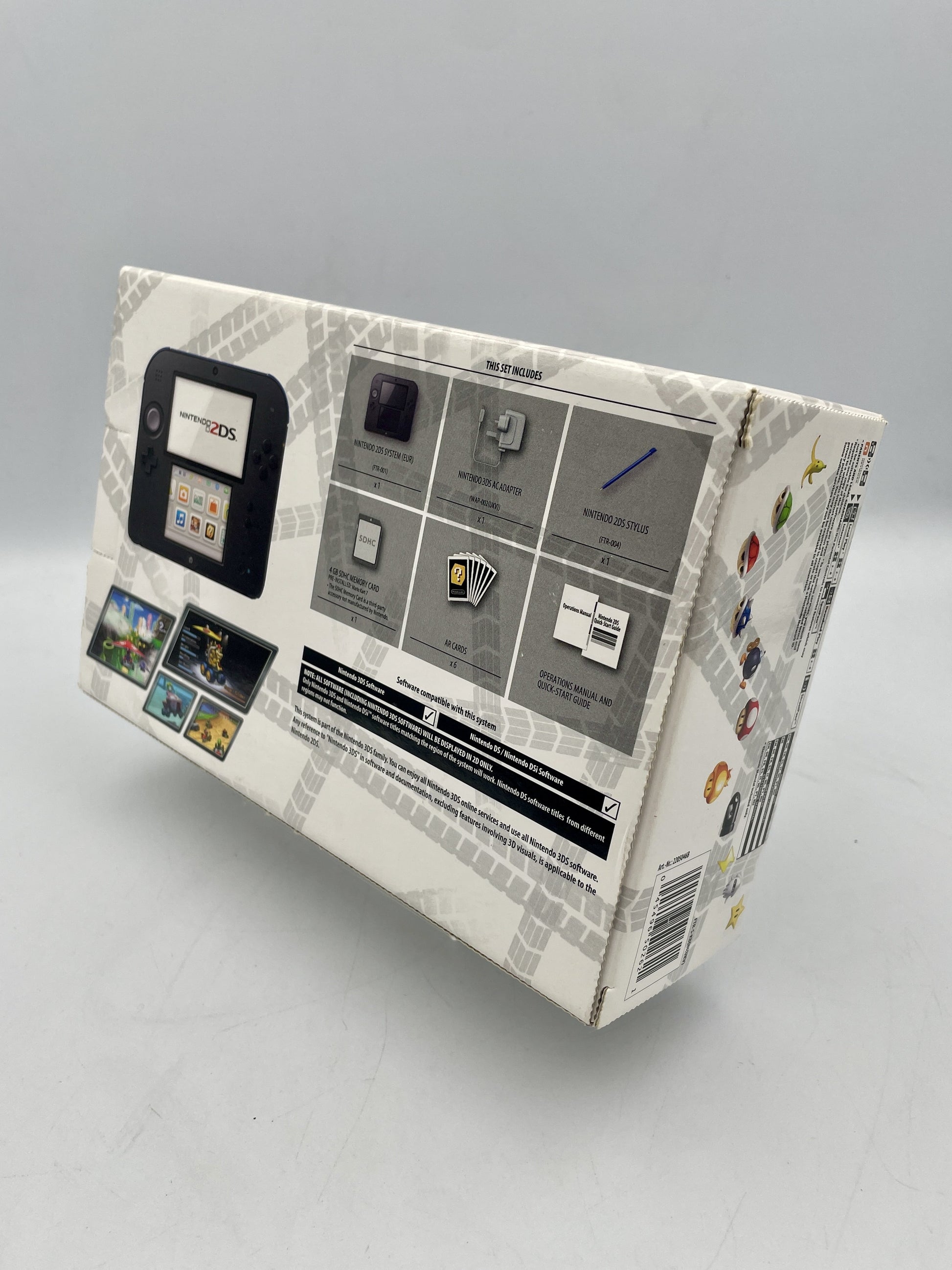 Nintendo 2DS Console Mario Kart 7 Edition Complete in Box – boxed Nintendo 2DS handheld bundle (stylus missing; game may not be pre-installed).