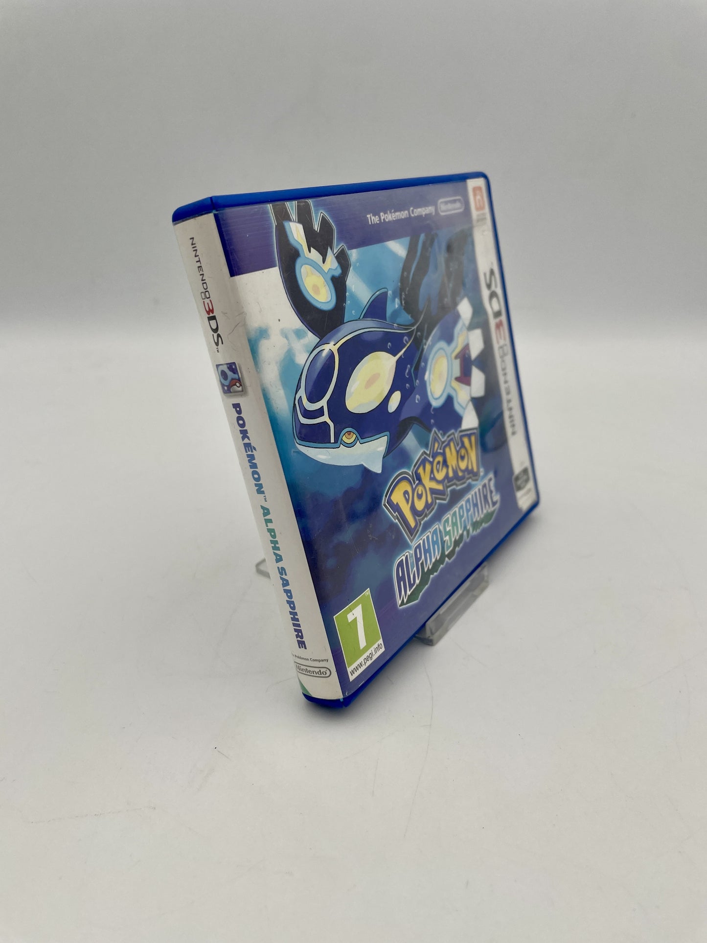 nintendo-3ds-pokemon-alpha-sapphire - side spine