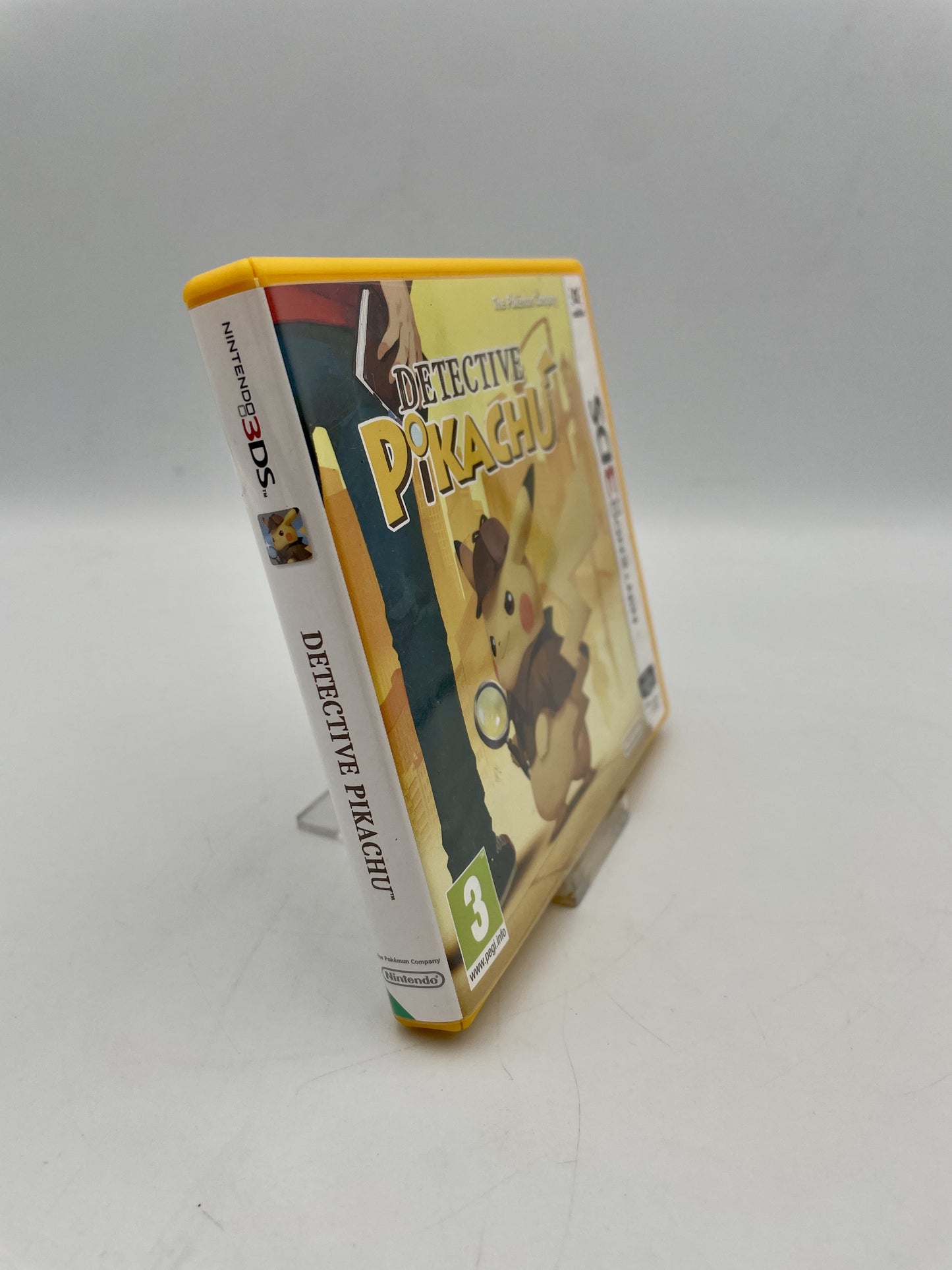 nintendo-3ds-pokemon-detective-pikachu spine