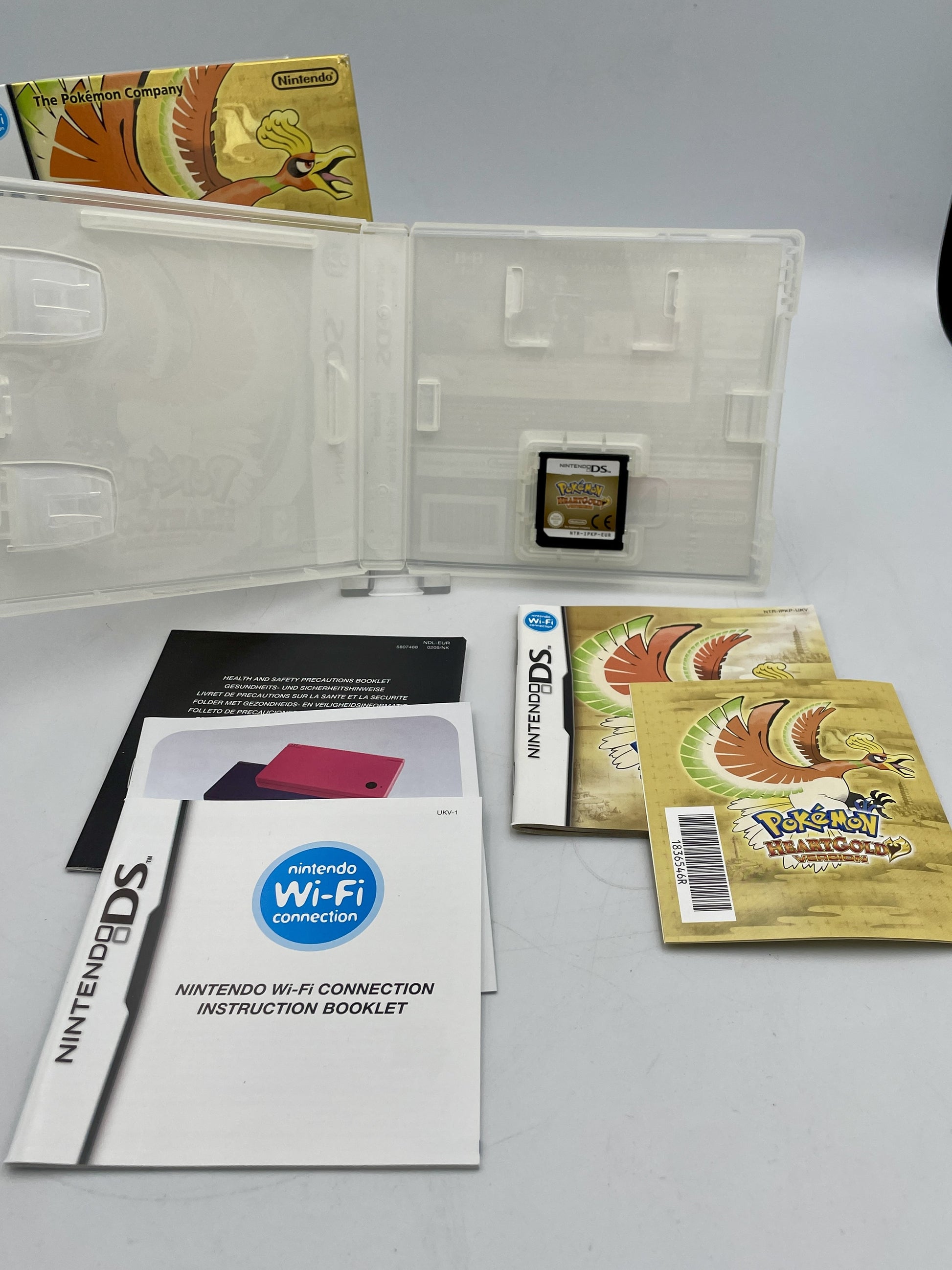 Nintendo DS Pokémon HeartGold complete in box with game cartridge, case, manuals and Pokéwalker accessory
