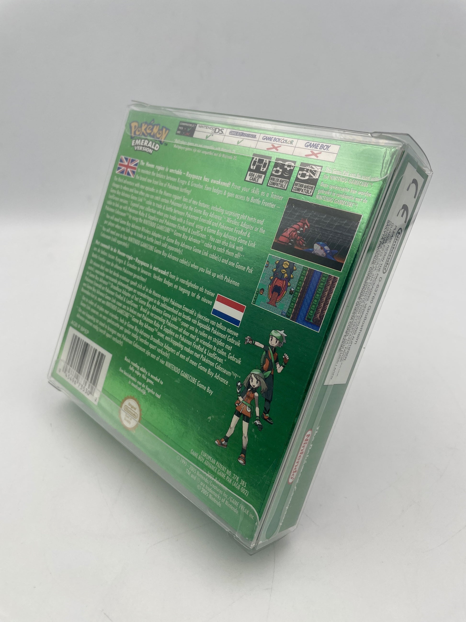 nintendo-game-boy-advance-pokemon-emerald-complete-in-box