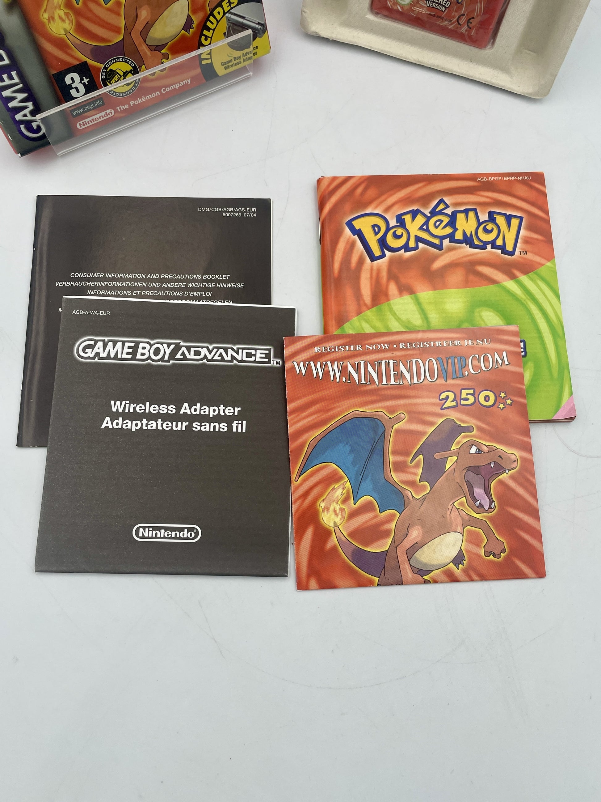 nintendo-game-boy-advance-pokemon-fire-red-complete-in-box