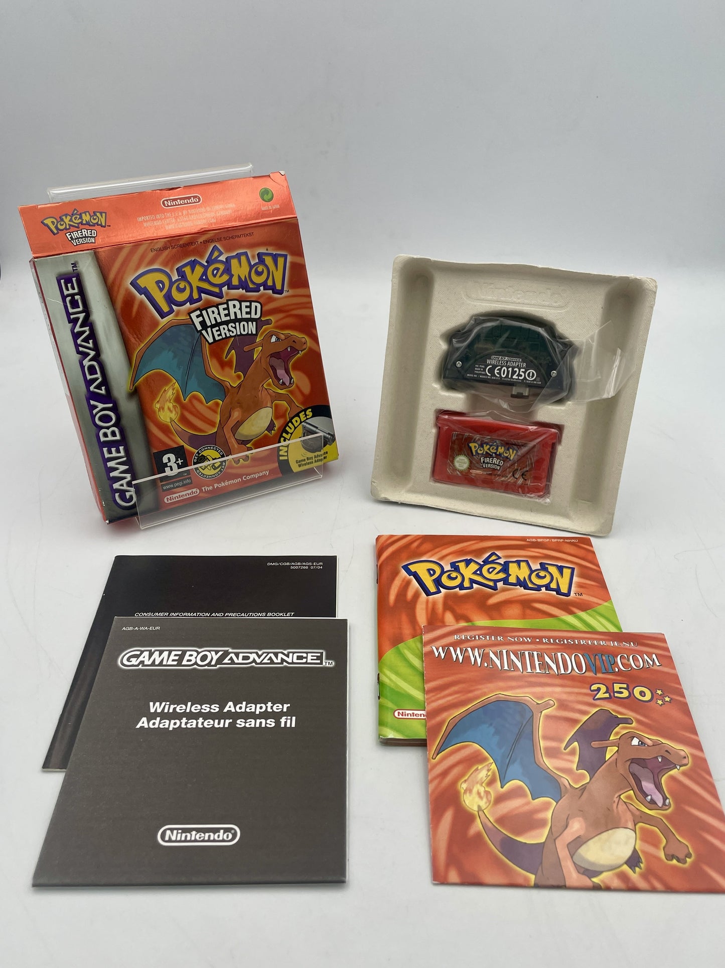 nintendo-game-boy-advance-pokemon-fire-red-complete-in-box