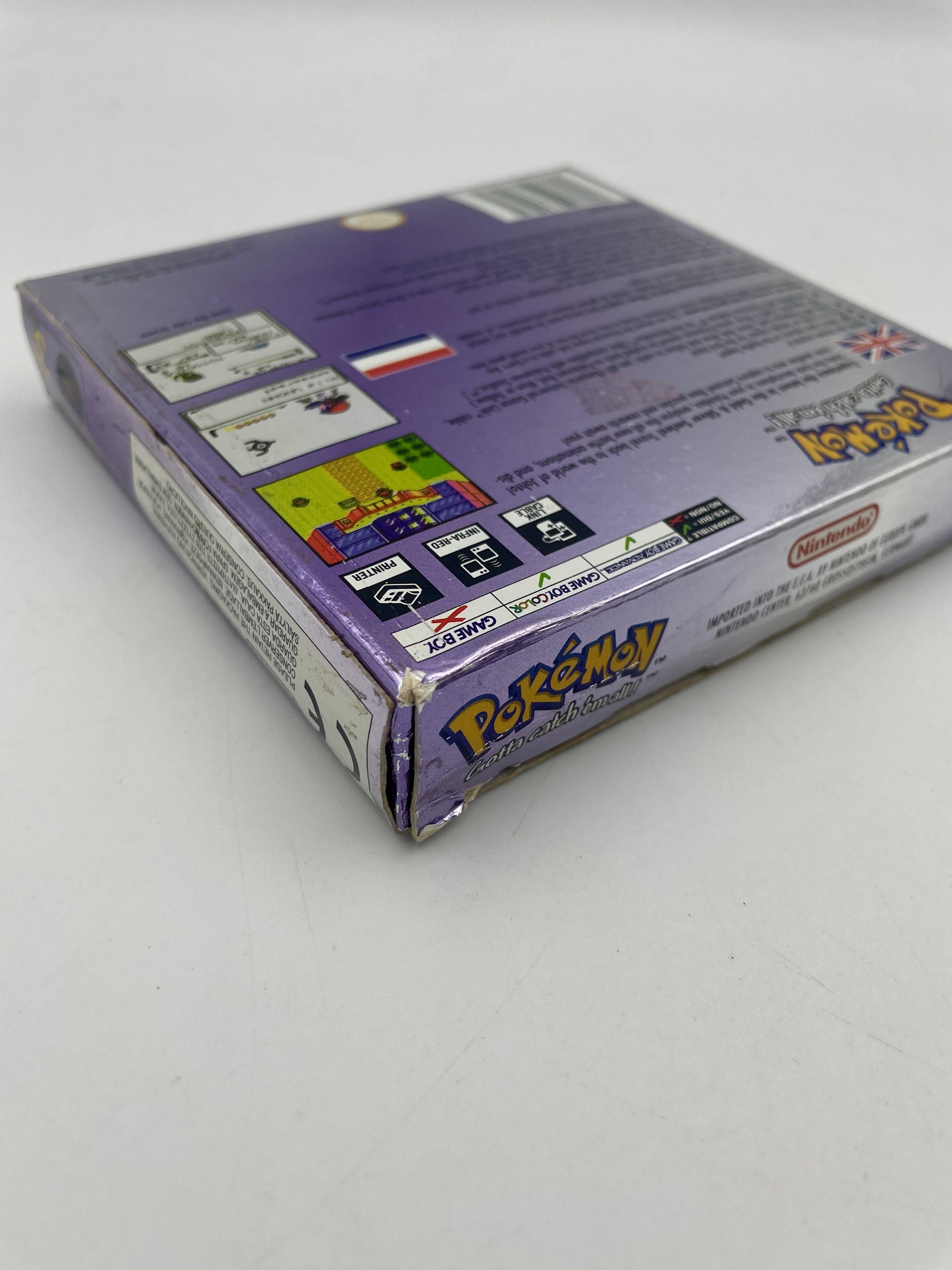 nintendo-game-boy-color-pokemon-crystal-complete-in-box