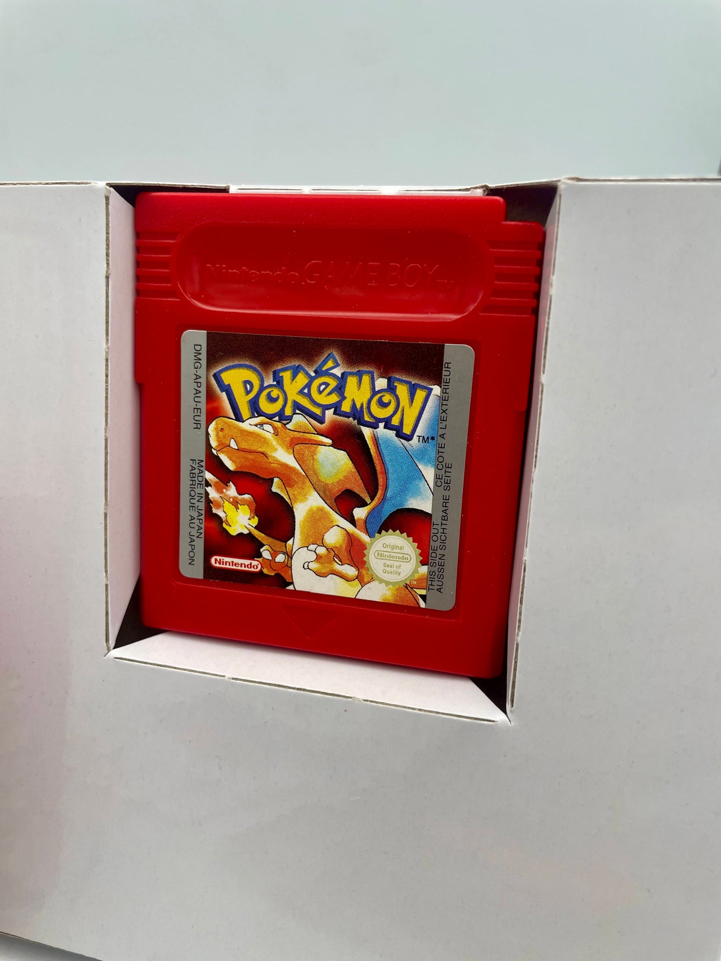 Nintendo Game Boy Pokemon Red Complete in Box