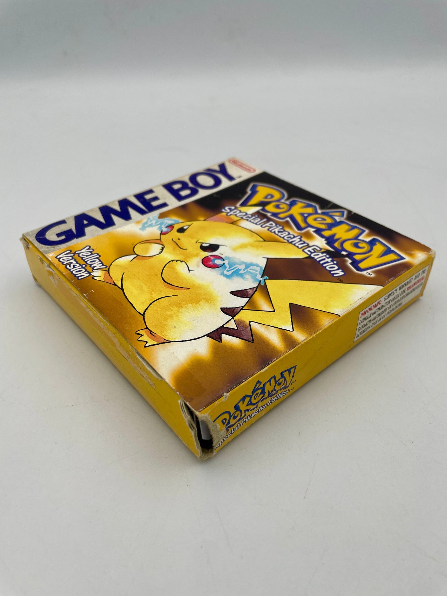 Nintendo Game Boy Pokémon Yellow Complete in Box – authentic boxed Game Boy Pokémon game with cartridge, box and manual.